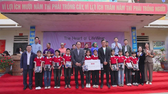 Mùa đông ấm áp nơi non cao: Gửi gắm tình thương vào hành trình tri thức- Ảnh 6.