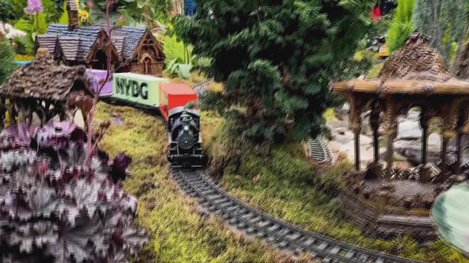 Mỹ: Triển lãm tàu hỏa lần thứ 34 ở Vườn Bách thảo New York - Ảnh 4.
