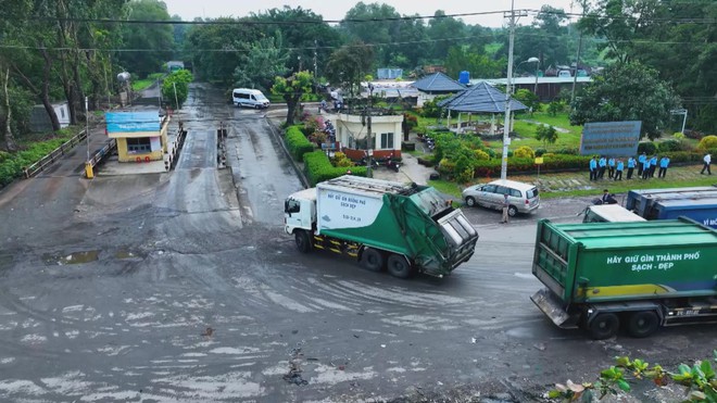 TP. Hồ Chí Minh: Xây dựng đơn giá mới về thu gom rác, siết chặt quản lý các khu xử lý tập trung - Ảnh 4.