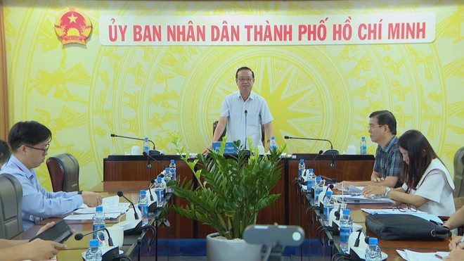 TP. Hồ Chí Minh: Xây dựng đơn giá mới về thu gom rác, siết chặt quản lý các khu xử lý tập trung - Ảnh 1.