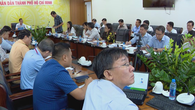 TP. Hồ Chí Minh: Xây dựng đơn giá mới về thu gom rác, siết chặt quản lý các khu xử lý tập trung - Ảnh 2.