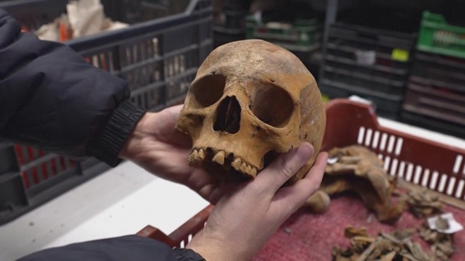 Phát hiện quan tài La Mã 1.700 năm tuổi - Ảnh 6.