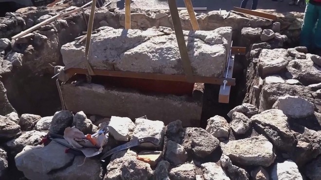 Phát hiện quan tài La Mã 1.700 năm tuổi - Ảnh 4.