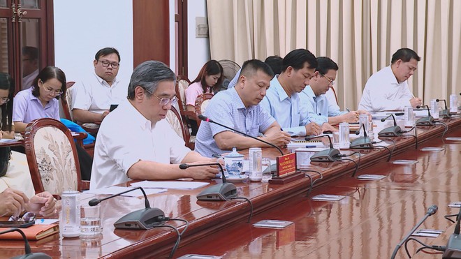 TP. Hồ Chí Minh khẩn trương chuẩn bị cứu trợ đồng bào vùng bão lũ Khánh Hòa - Ảnh 2.