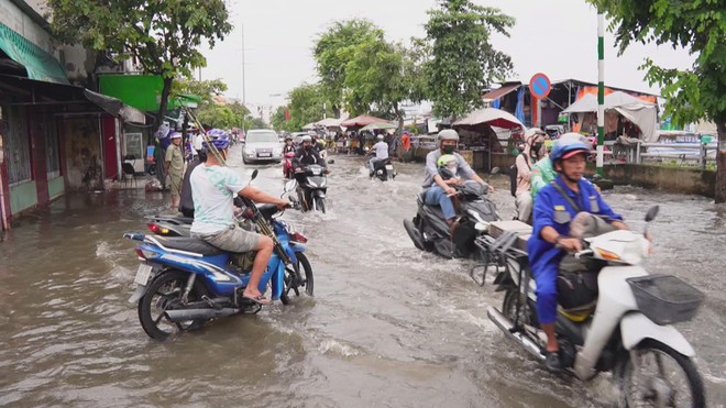 Cảnh báo "lệch pha" nguy hiểm: Mưa sớm và đỉnh triều đe dọa TP. Hồ Chí Minh - Ảnh 4.