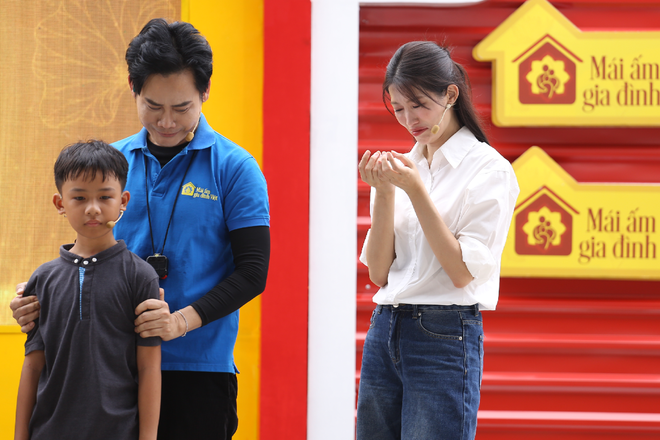 Đạt Bảo: Cậu bé 11 tuổi gồng mình mạnh mẽ giữa thiếu thốn - Mái ấm gia đình Việt - Ảnh 10.