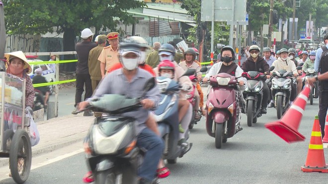 Thông xe cầu Bình Triệu 1: Bước tiến mới cho hạ tầng giao thông cửa ngõ thành phố - Ảnh 2.