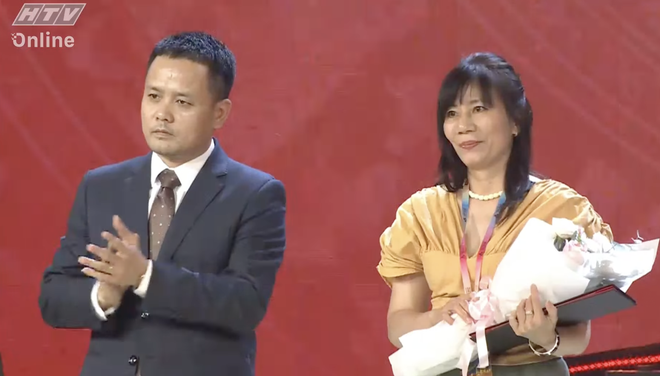 "Mưa đỏ" thắng lớn với 5 giải tại Liên hoan phim Việt Nam lần thứ 24 - Ảnh 5.