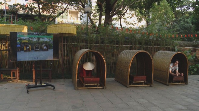 Trải nghiệm di sản số “Việt Nam diệu sử” tại Văn Miếu Quốc Tử Giám - Ảnh 4.