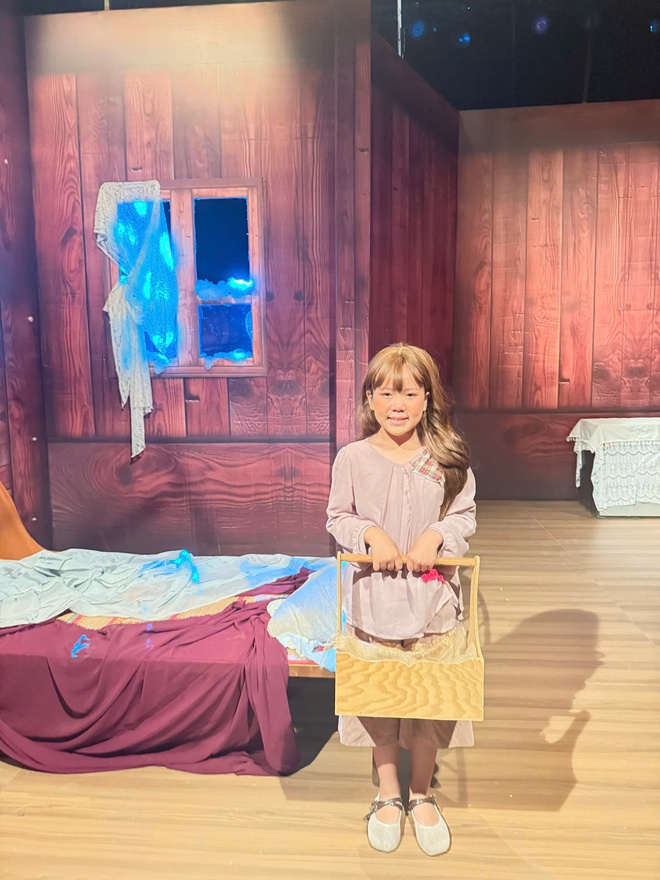 Hô biến: Helen Vũ hóa thân thành "Cô bé bán diêm" đầy cảm xúc- Ảnh 6.