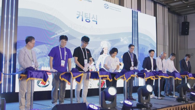 "Đánh bắt" thị trường Việt: Thủy sản Hàn Quốc khoe sắc tại TP. Hồ Chí Minh - Ảnh 2.