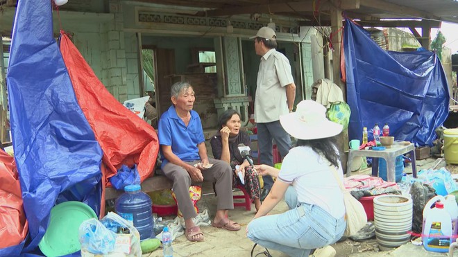 Sơn Hòa (Phú Yên) ngổn ngang sau lũ lụt - Ảnh 3.