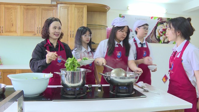 Từ lớp học đến gian bếp: Tiết học mở gắn kết gia đình và nhà trường - Ảnh 6.