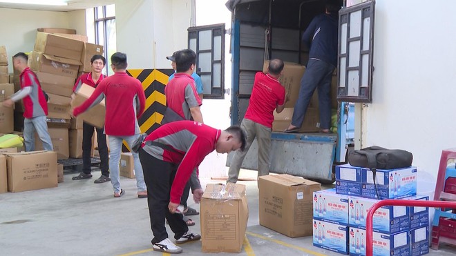 Thời sự HTV ngày 3/11/2025 | TP. Hồ Chí Minh lấy ý kiến người dân về công trình biểu tượng “Chung sức, đồng lòng vượt qua đại dịch COVID-19” - Ảnh 3.