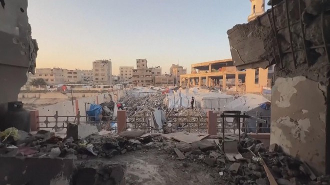 Thời sự trưa HTV ngày 30/11/2025 I Hơn 70.000 người thiệt mạng ở dải Gaza - Ảnh 2.