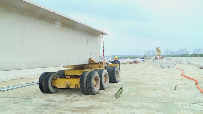 Thời sự HTV ngày 30/11/2025 | Người dân vùng lũ tích cực đi qua những khó khăn - Ảnh 7.