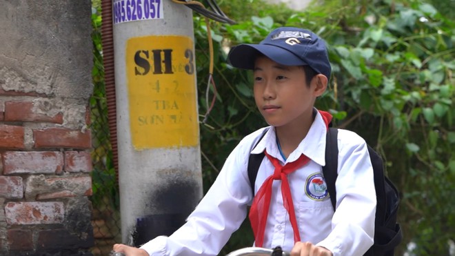 Trí Hào không biết cha, mẹ tâm thần, sống nương tựa ông bà già yếu - Mái ấm gia đình Việt - Ảnh 7.