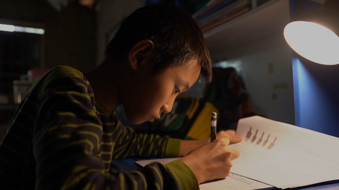 Trí Hào không biết cha, mẹ tâm thần, sống nương tựa ông bà già yếu - Mái ấm gia đình Việt - Ảnh 8.