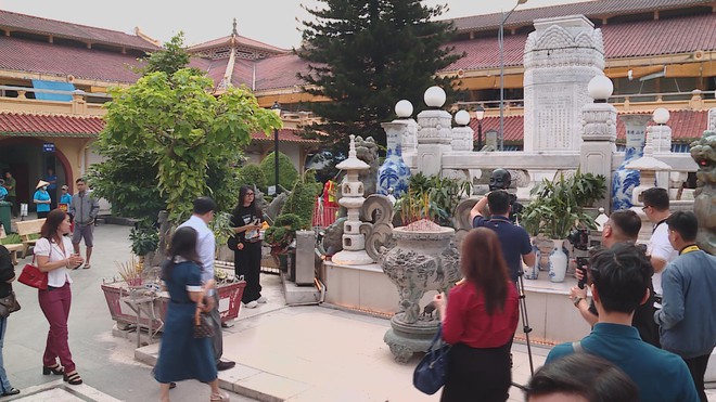 Chợ Bình Tây ra mắt tour trải nghiệm “Chạm vào dấu xưa” và phố đêm Chợ Lớn - Ảnh 4.