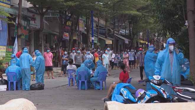 Người dân Thới Hòa đồng lòng ủng hộ xây dựng công trình biểu tượng vượt qua đại dịch COVID-19 - Ảnh 3.