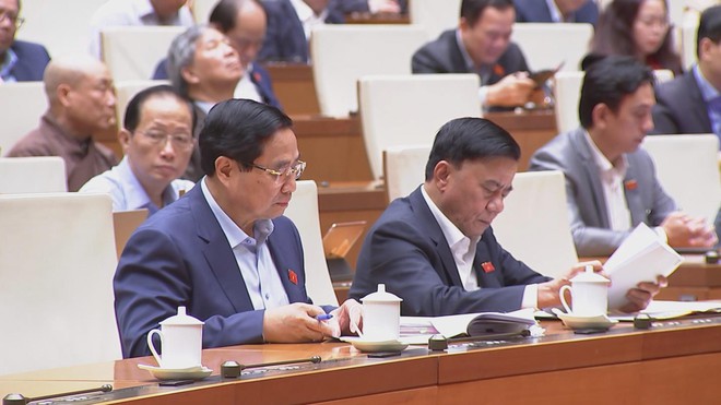 Tổng Bí thư Tô Lâm thông tin về dự thảo Văn kiện trình Đại hội XIV của Đảng - Ảnh 2.