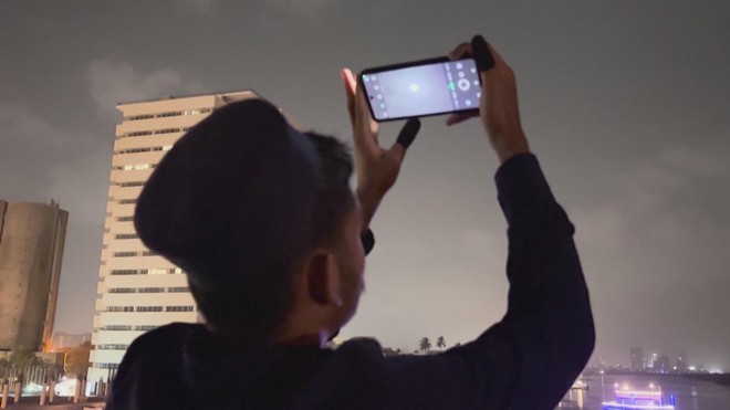 Siêu trăng tháng 11 sẽ xuất hiện lớn và sáng nhất năm - Ảnh 2.