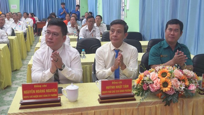 Trang trọng lễ kỉ niệm 108 năm Cách mạng Tháng Mười Nga tại phường Tam Bình - Ảnh 3.