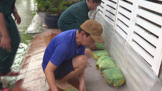 TP. Hồ Chí Minh chủ động chống ngập nặng do triều cường kết hợp mưa lớn- Ảnh 9. TP. Hồ Chí Minh chủ động chống ngập nặng do triều cường kết hợp mưa lớn- Ảnh 9.