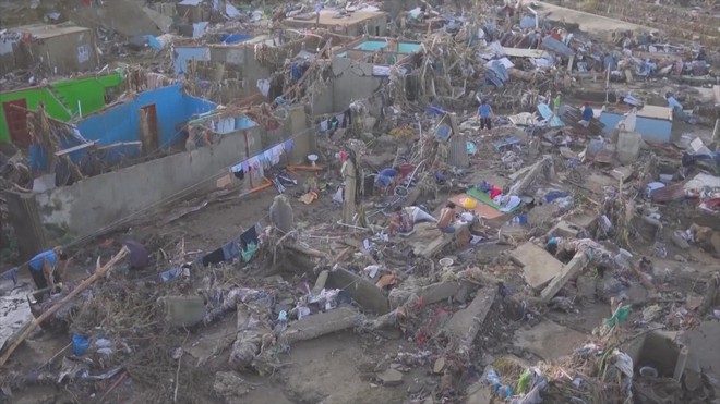 Thời sự trưa HTV ngày 7/11/2025 I Thiệt hại bước đầu do bão số 13 - Ảnh 2.