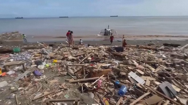 Thời sự trưa HTV ngày 7/11/2025 I Thiệt hại bước đầu do bão số 13 - Ảnh 3.