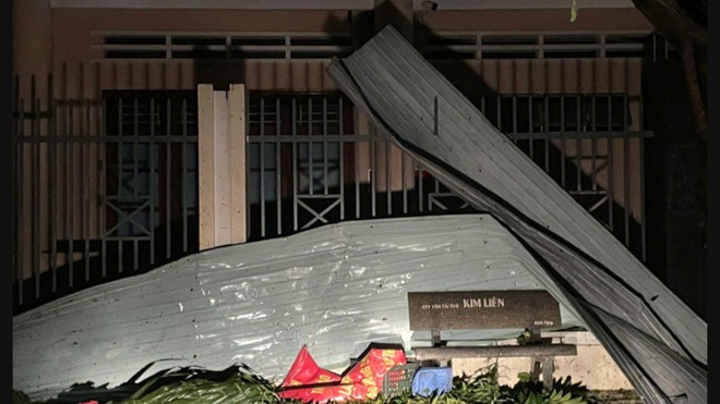 Chương trình 60 Giây ngày 7/11/2025 | Bão số 13 gây nhiều thiệt hại tại các xã, phường phía Đông tỉnh Gia Lai - Ảnh 2.