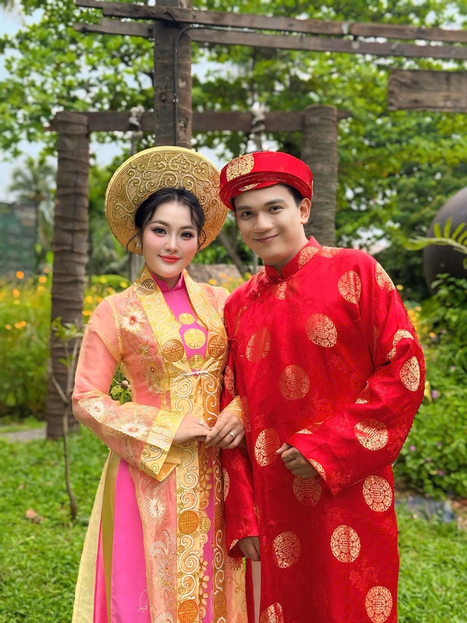 Chuông bạc Mỹ Nhung: Mang sắc màu tươi mới đến với cải lương qua MV "Cưới hén anh" - Ảnh 1.