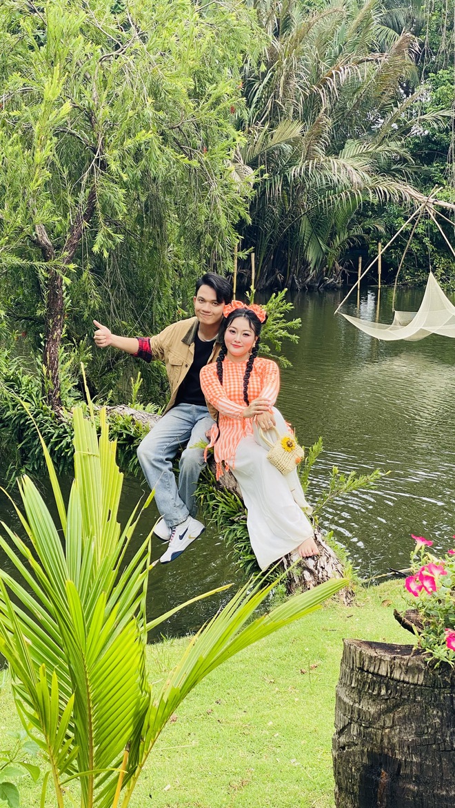 Chuông bạc Mỹ Nhung: Mang sắc màu tươi mới đến với cải lương qua MV "Cưới hén anh" - Ảnh 3.