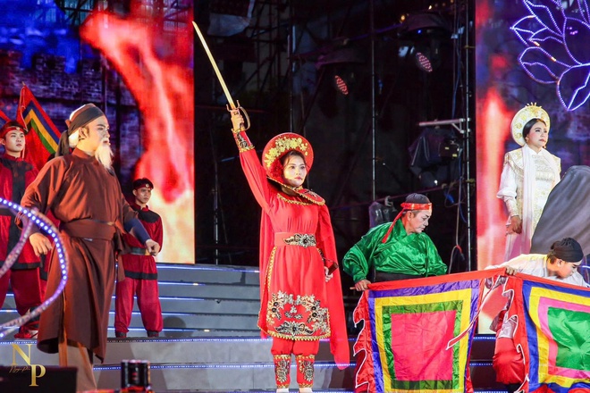 Chuông bạc Mỹ Nhung: Mang sắc màu tươi mới đến với cải lương qua MV "Cưới hén anh" - Ảnh 9.