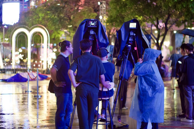 Sân khấu Gala “Chạm 5S”: Hành trình khép lại bằng những cảm xúc trọn vẹn - Ảnh 4.