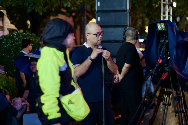 Sân khấu Gala “Chạm 5S”: Hành trình khép lại bằng những cảm xúc trọn vẹn - Ảnh 3.