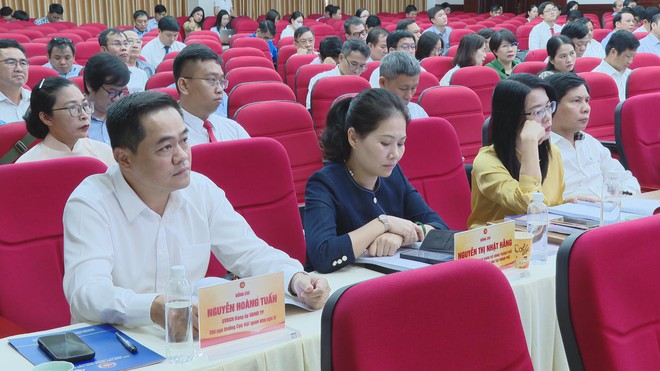 TP. Hồ Chí Minh tăng tốc giải ngân đầu tư công, quyết tâm về đích tăng trưởng 8,5% - Ảnh 5.