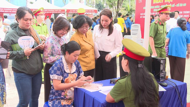 TP. Hồ Chí Minh: Đáp ứng đa dạng nhu cầu người dân tại Ngày hội Chuyển đổi số - Ảnh 4.
