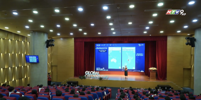 TP. Hồ Chí Minh khuyến khích sinh viên tự tin đóng góp cho cộng đồng và thế giới - Ảnh 2.