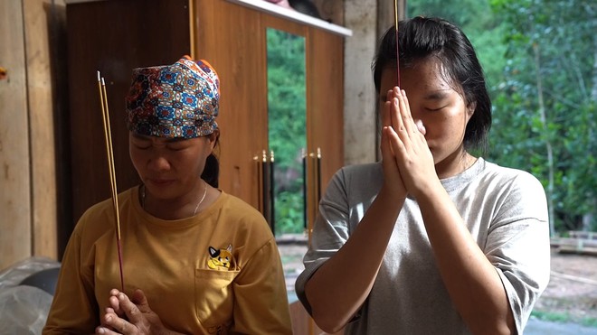 Em Hòa vượt nghịch cảnh, chăm mẹ và anh trai bệnh tâm thần - Mái ấm gia đình Việt- Ảnh 9.