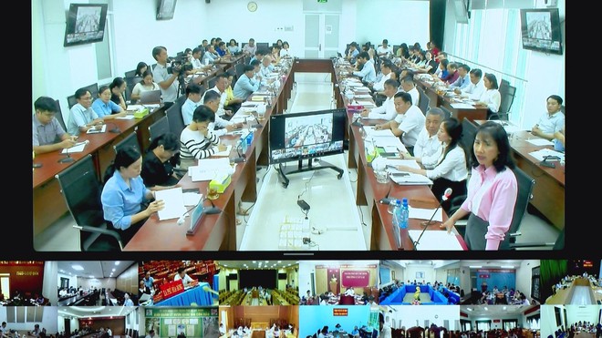 TP. Hồ Chí Minh triển khai sắp xếp, bố trí cán bộ, công chức, viên chức tại các xã, phường, đặc khu - Ảnh 2.