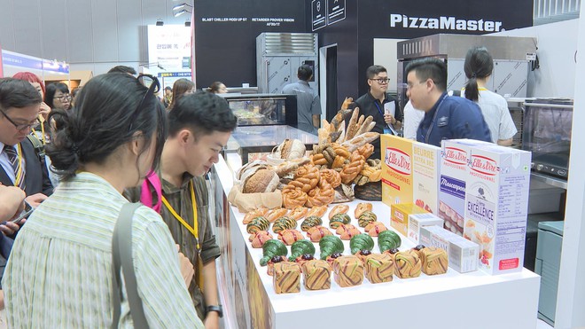 Thời sự HTV ngày 10/12/2025 | Quốc hội thông qua Luật Báo chí (sửa đổi) - Ảnh 5.