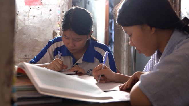 Tuổi 17, em Hiền trở thành chỗ dựa cho mẹ và em gái sau khi cha qua đời- Ảnh 13. Tuổi 17, em Hiền trở thành chỗ dựa cho mẹ và em gái sau khi cha qua đời- Ảnh 13.