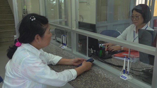 TP. Hồ Chí Minh triển khai sắp xếp, bố trí cán bộ, công chức, viên chức tại các xã, phường, đặc khu - Ảnh 3.