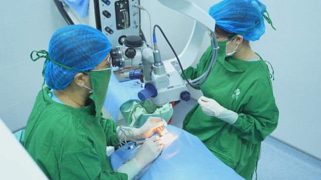 Dấu ấn tiên phong của Hệ thống Bệnh viện Mắt Sài Gòn trong điều trị đục thủy tinh thể tại Việt Nam - Ảnh 4.
