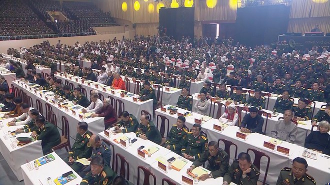 Chủ tịch nước Lương Cường dự lễ kỷ niệm 80 năm truyền thống Quân khu 7 - Ảnh 6.