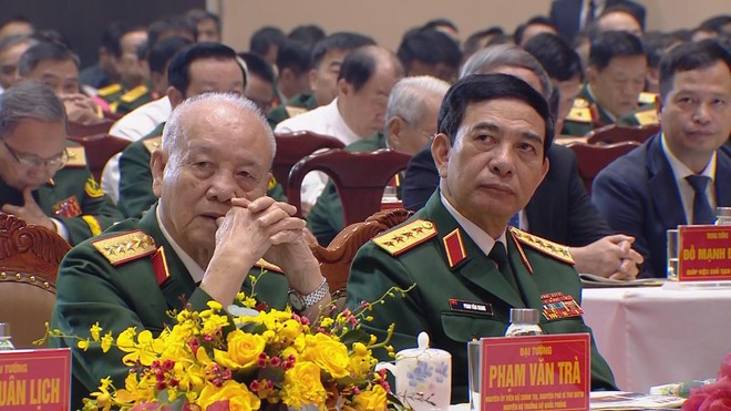 Chủ tịch nước Lương Cường dự lễ kỷ niệm 80 năm truyền thống Quân khu 7 - Ảnh 3.