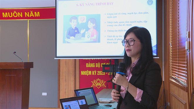 Nâng cao kỹ năng tuyên truyền: BHXH TP. Hồ Chí Minh tăng cường tập huấn cho đội ngũ nhân viên dịch vụ thu - Ảnh 3.