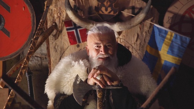 Thợ xây Đức vứt bỏ tất cả, sống cuộc đời tự do - Ảnh 4.