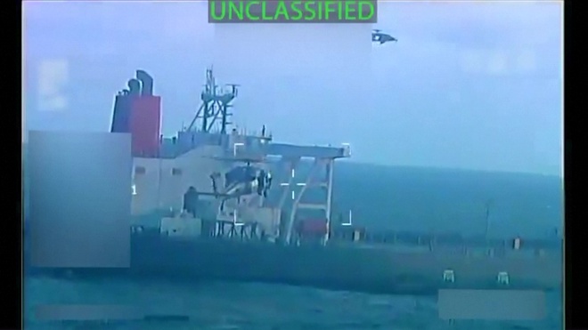 Mỹ công khai bắt giữ tàu chở dầu, Venezuela phản ứng dữ dội - Ảnh 2.